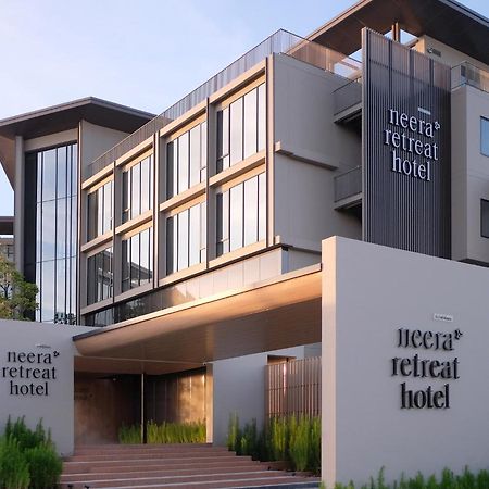 Neera Retreat Hotel Nakhonpathom Kültér fotó